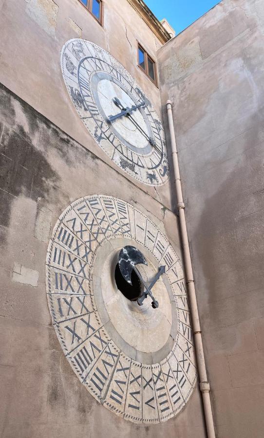 Apartament La Torre Dell'Orologio Apartament Trapani Zewnętrze zdjęcie